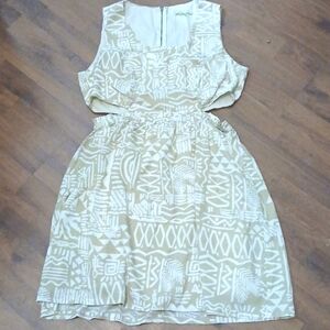 GIANNI BINNI Womens Size L White & Cream Patterned Cut Out Mini Dress